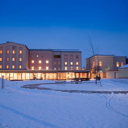JUFA Hotel Weinviertel - Eselsmühle Seefeld-Kadolz Exterior foto